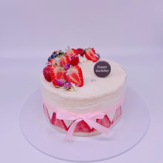 Strawberry & Custard Crème Fraisier
